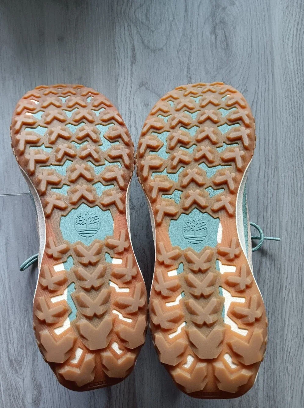 Timberland Waterproof Low Lace-Up Sneakers Motion Access Light Green Size 9.5